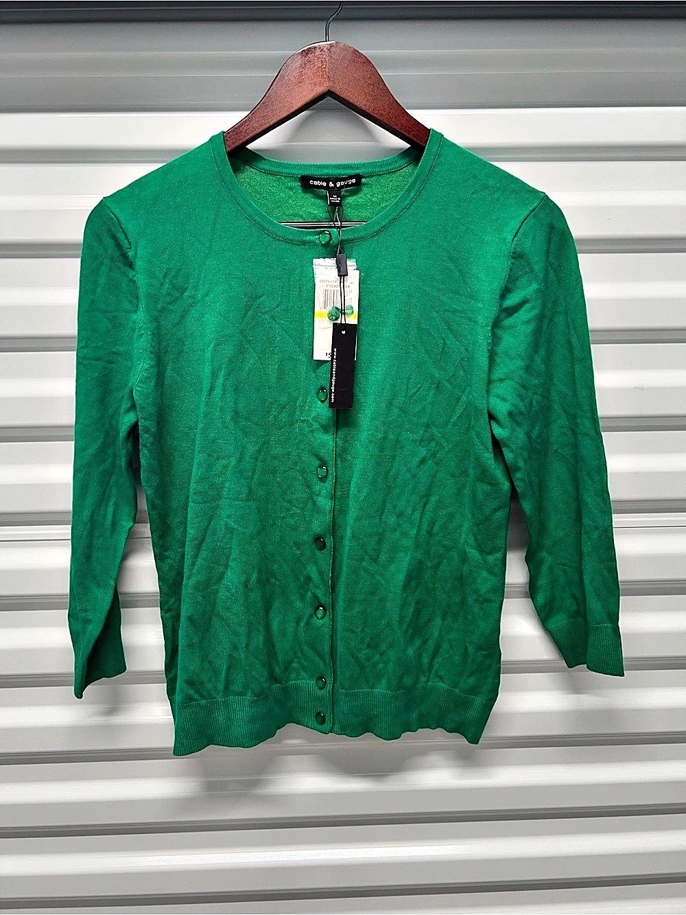 Cable & Gauge Caterpillar Green Cardigan Size Medium NWT